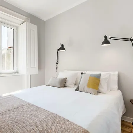 Charming Rua Da Rosa 33 * Лісабон